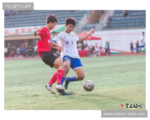 广东队力克群雄夺得十五运会跳水男子团体决赛冠军展现强大实力 广东队力克群雄夺得十五运会跳水男子团体决赛冠军展现强大实力