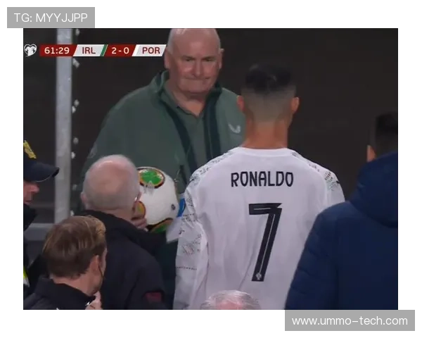 C罗因染红停赛一场已执行不影响世界杯首战出场资格